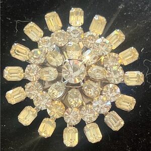 Vintage Crystal Starburst Brooch